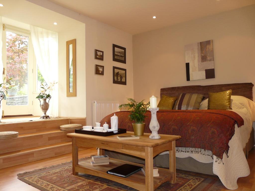 Annesdale House Bed & Breakfast Уиндермер Екстериор снимка