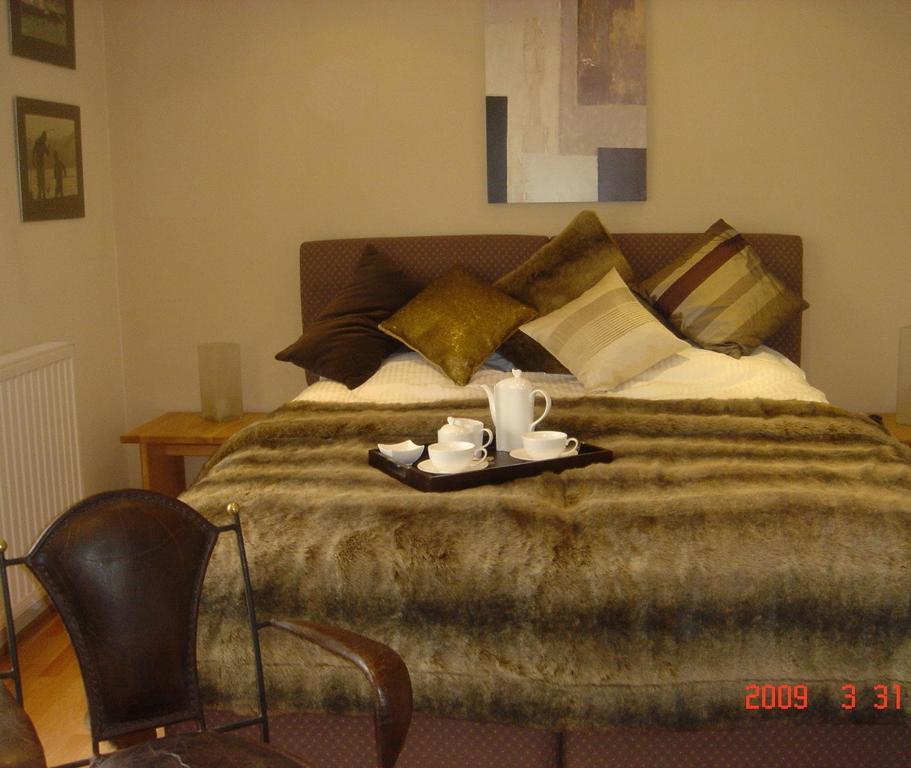 Annesdale House Bed & Breakfast Уиндермер Екстериор снимка